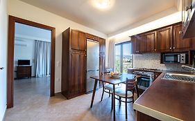 Kahlua Bay Apartments